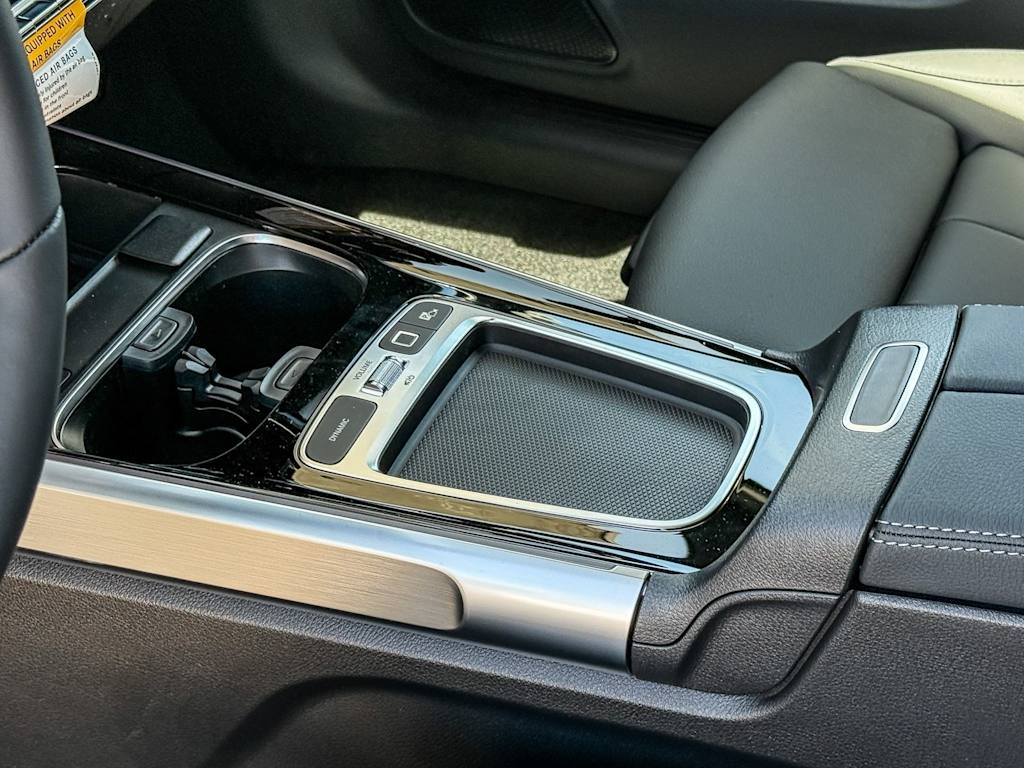 Thumbnail: 2025 Mercedes-Benz EQB - 14