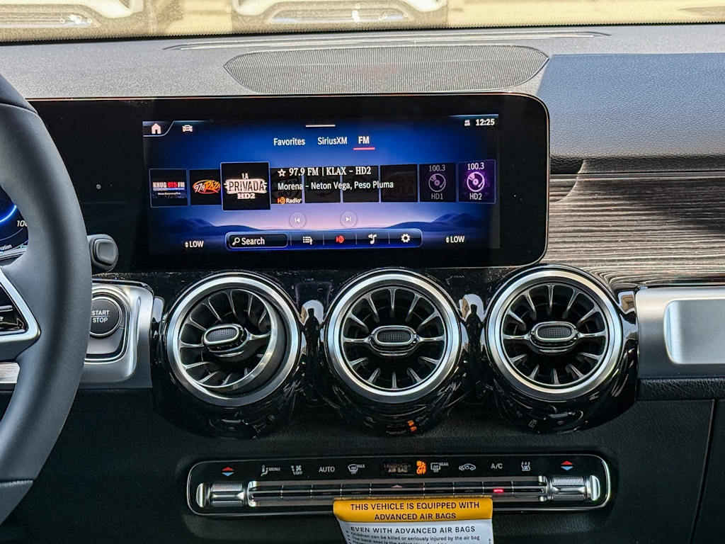 Thumbnail: 2025 Mercedes-Benz EQB - 13