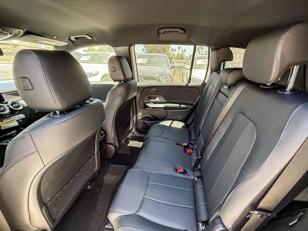 Thumbnail: 2025 Mercedes-Benz EQB - 11