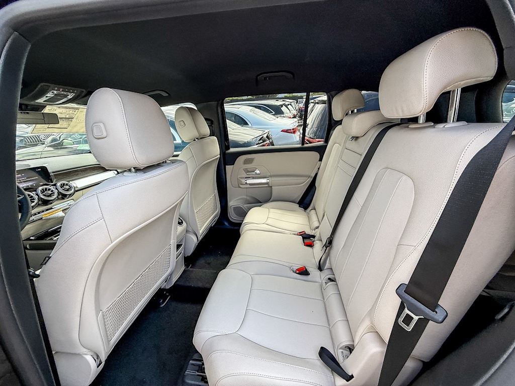 Thumbnail: 2025 Mercedes-Benz EQB - 12