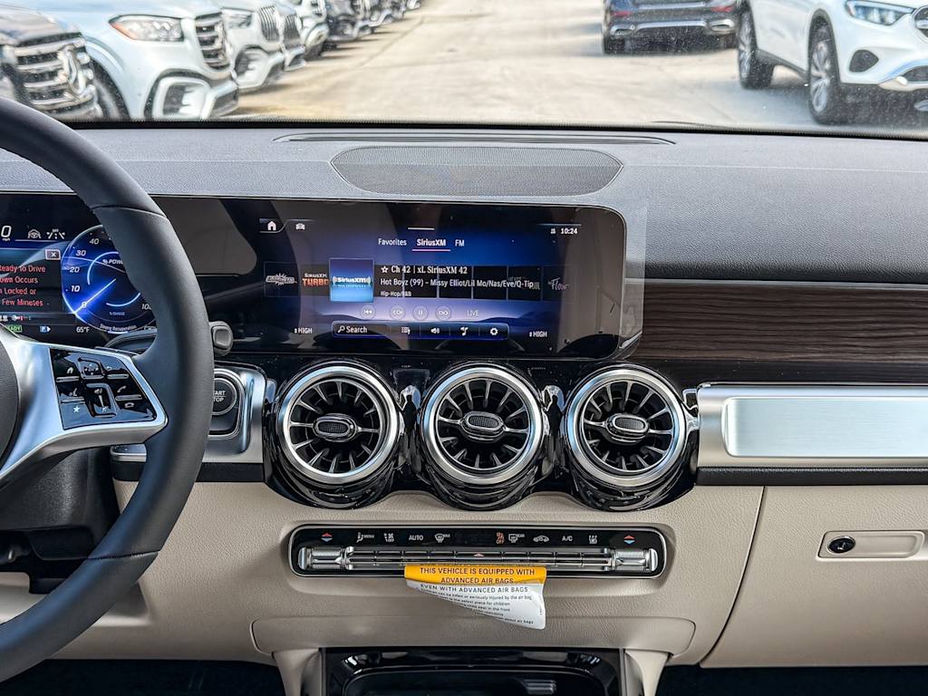 Thumbnail: 2025 Mercedes-Benz EQB - 6