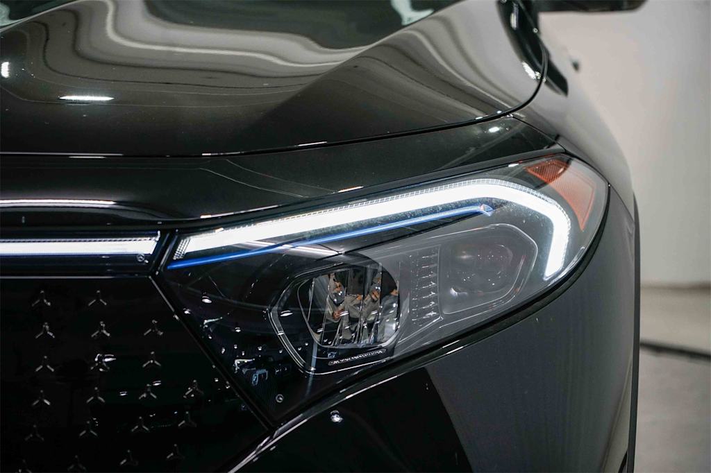 Thumbnail: 2025 Mercedes-Benz EQB - 18