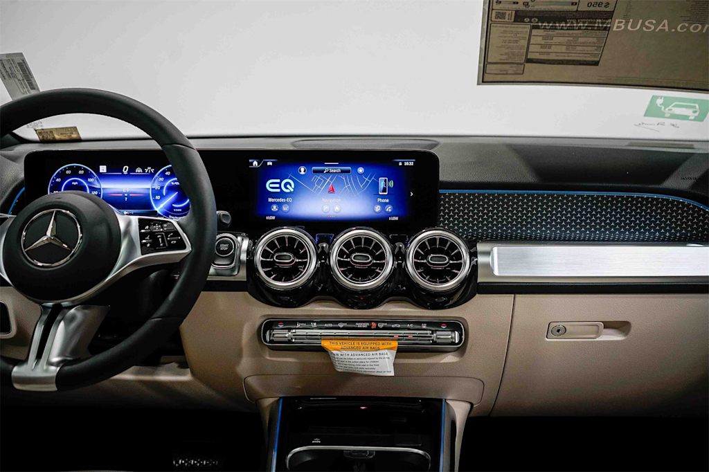 Thumbnail: 2025 Mercedes-Benz EQB - 8