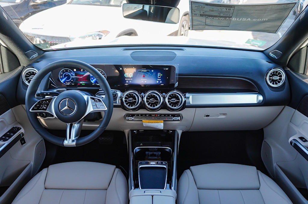 Thumbnail: 2025 Mercedes-Benz EQB - 2