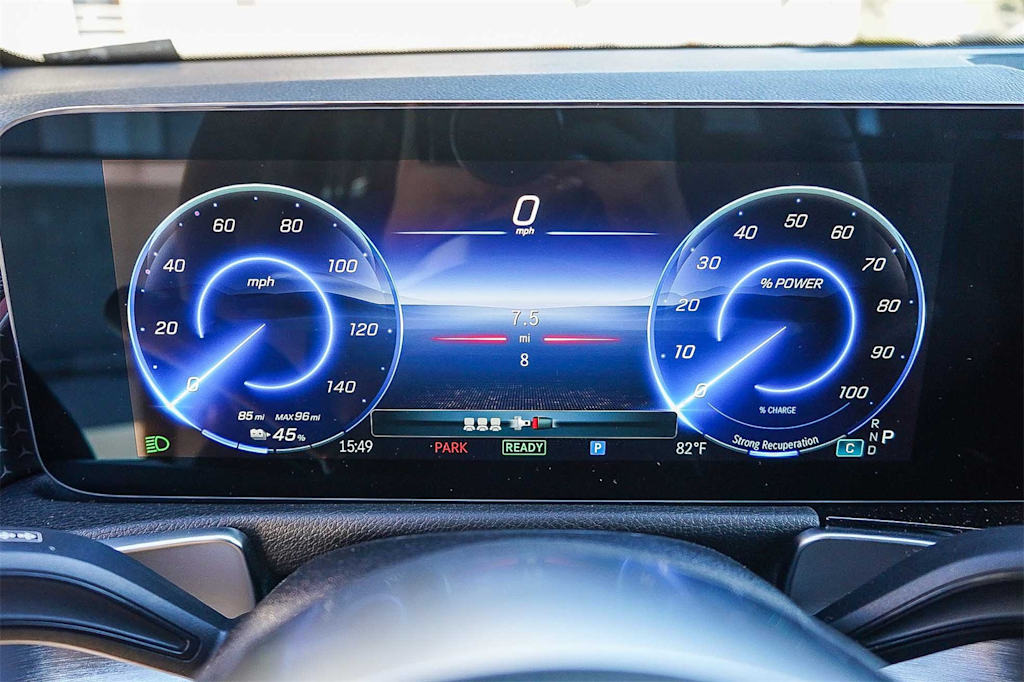 Thumbnail: 2025 Mercedes-Benz EQB - 14