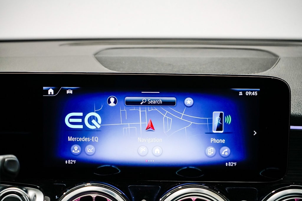 Thumbnail: 2025 Mercedes-Benz EQB - 12