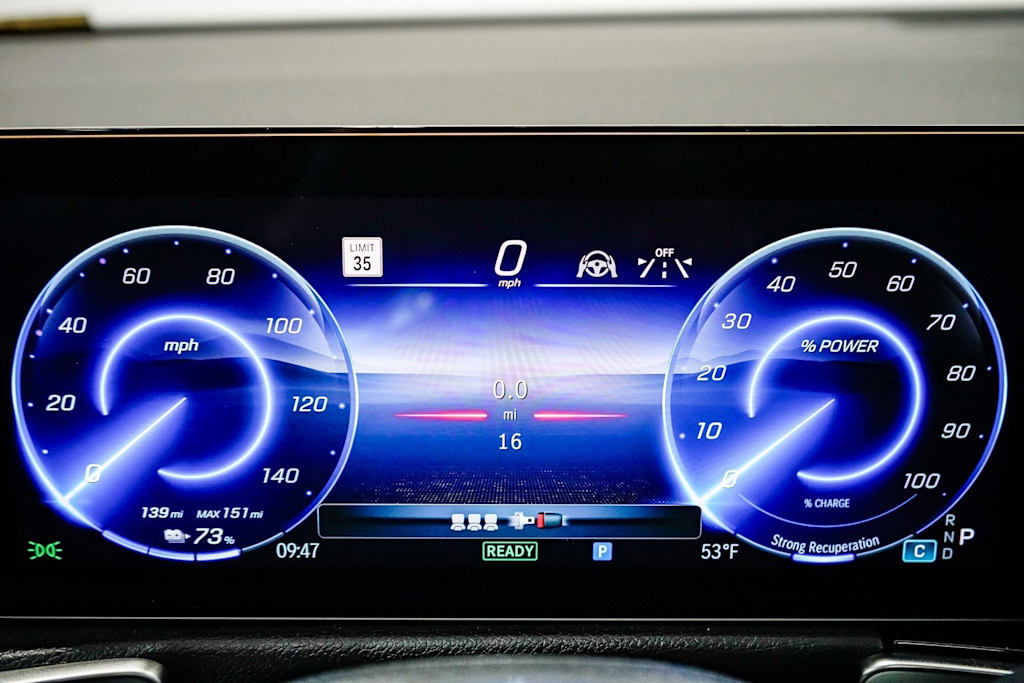 Thumbnail: 2025 Mercedes-Benz EQB - 25