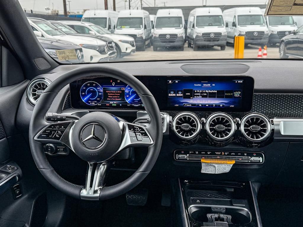 Thumbnail: 2024 Mercedes-Benz EQB - 9