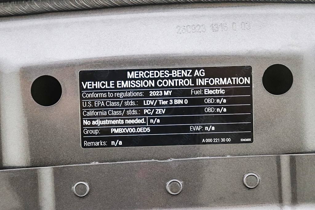 Thumbnail: 2023 Mercedes-Benz EQB - 18