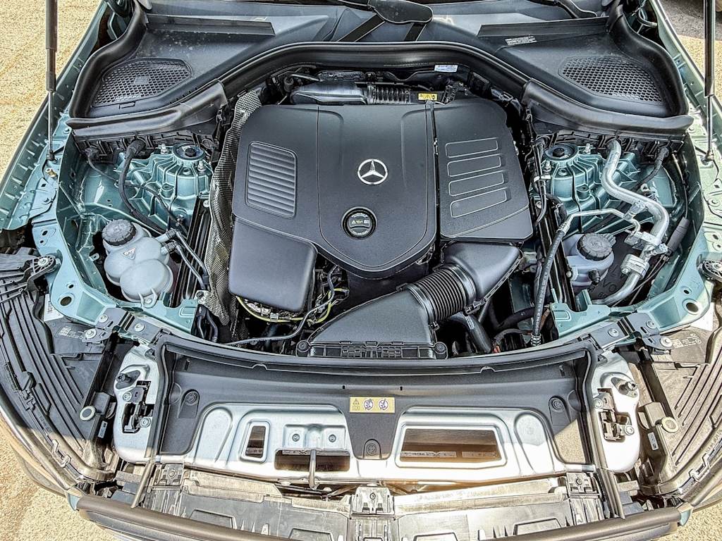 Thumbnail: 2025 Mercedes-Benz GLC - 6