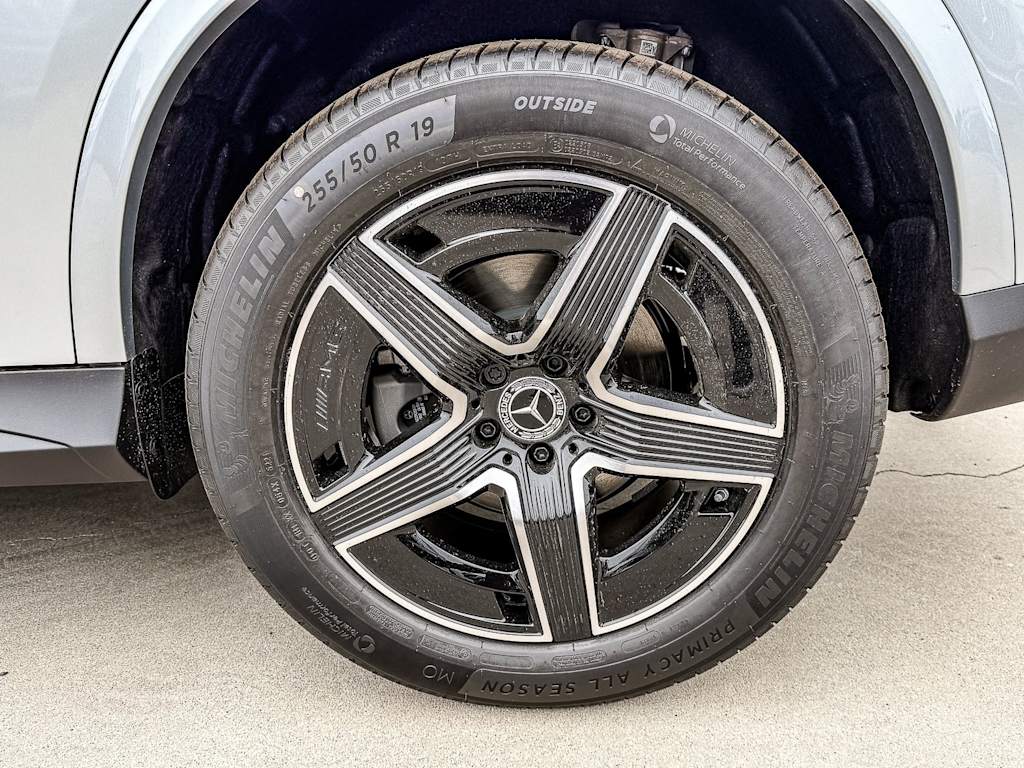 Thumbnail: 2025 Mercedes-Benz GLC - 6