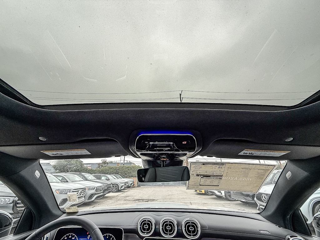 Thumbnail: 2025 Mercedes-Benz GLC - 21