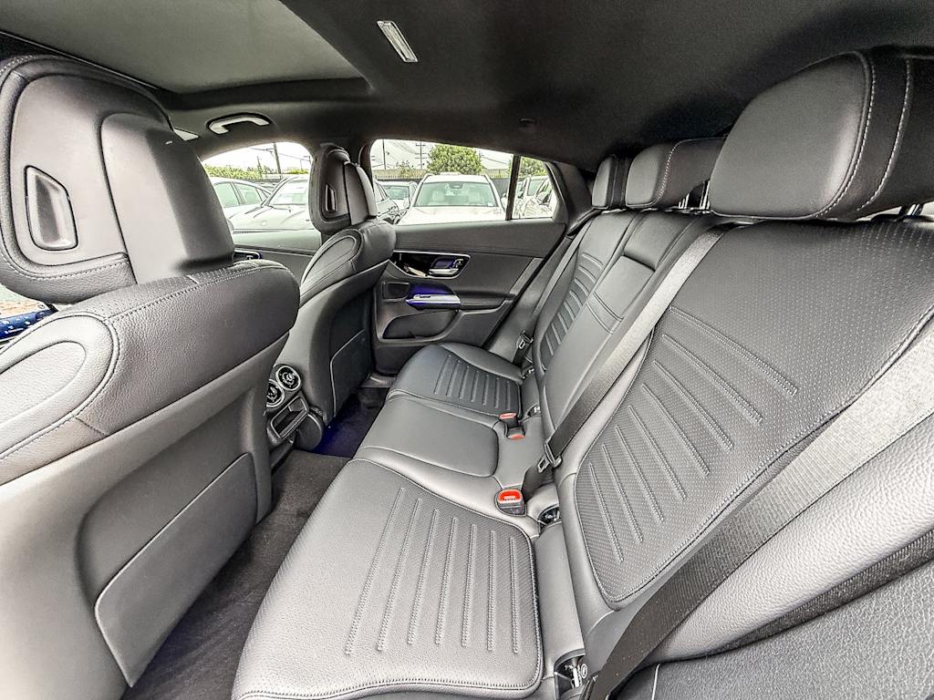 Thumbnail: 2025 Mercedes-Benz GLC - 10