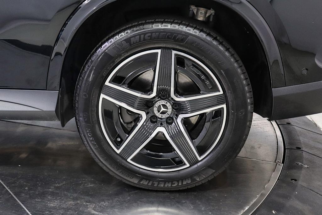 Thumbnail: 2026 Mercedes-Benz GLC - 22
