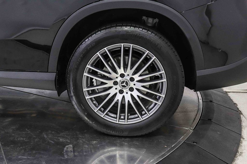 Thumbnail: 2026 Mercedes-Benz GLC - 20