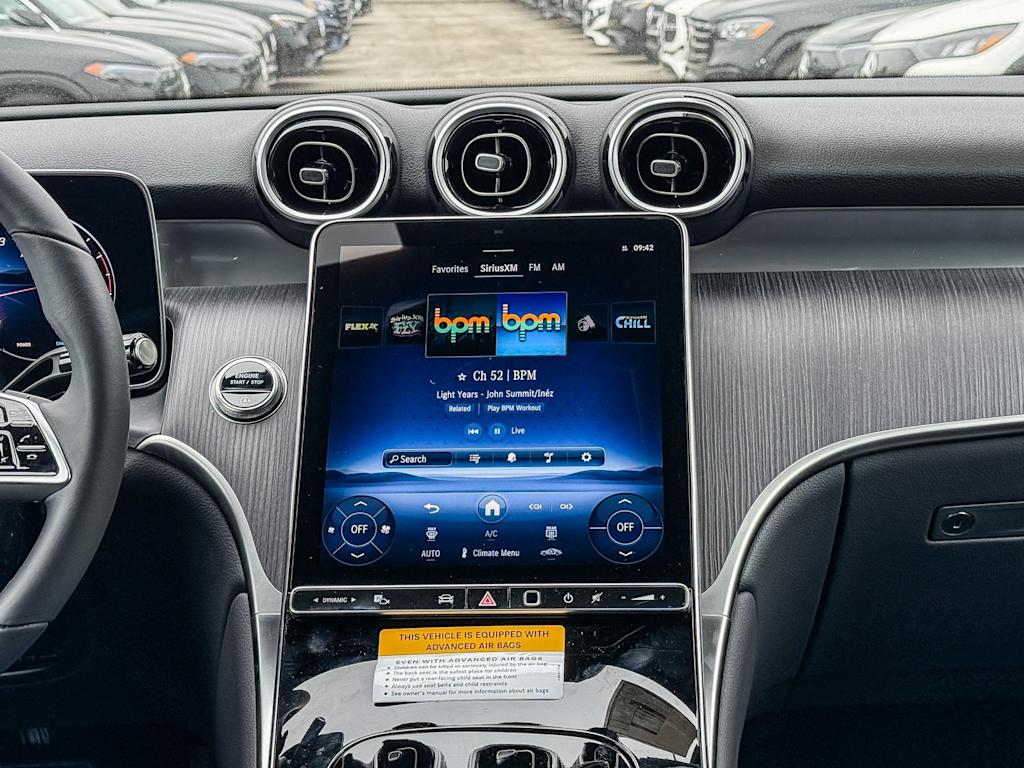 Thumbnail: 2025 Mercedes-Benz GLC - 15