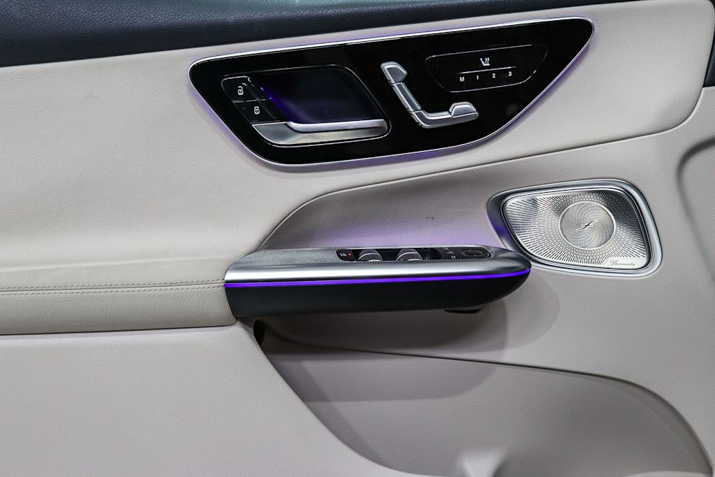 Thumbnail: 2026 Mercedes-Benz GLC - 25