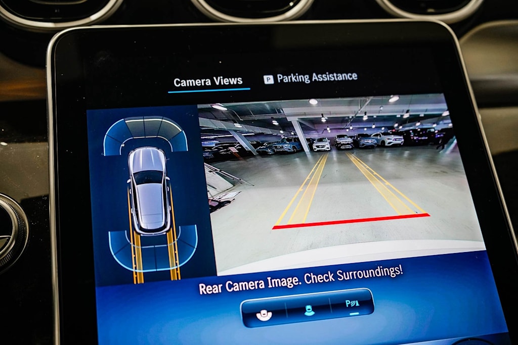 Thumbnail: 2025 Mercedes-Benz GLC - 26