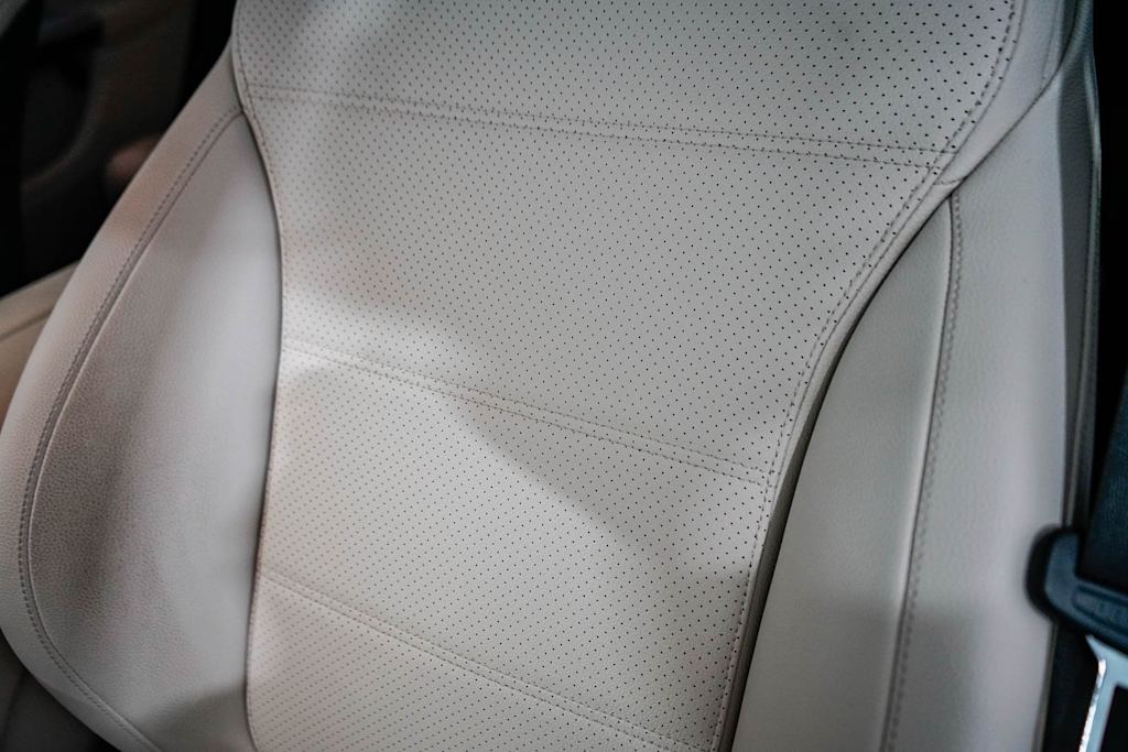 Thumbnail: 2025 Mercedes-Benz GLC - 28