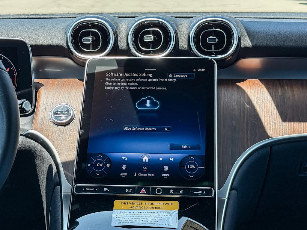 Thumbnail: 2025 Mercedes-Benz GLC - 12