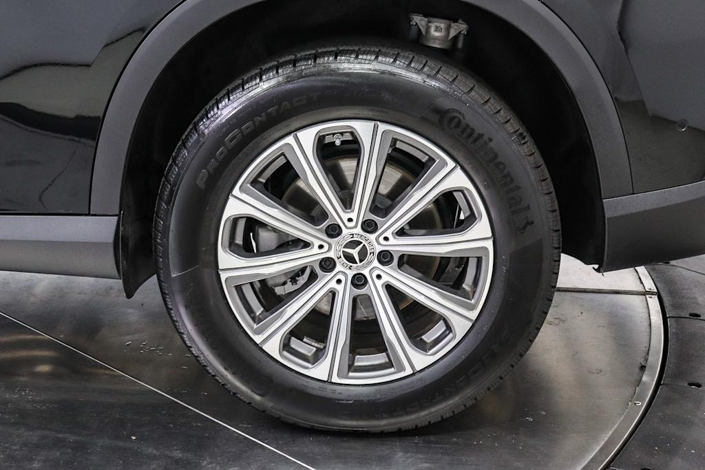 Thumbnail: 2026 Mercedes-Benz GLC - 22