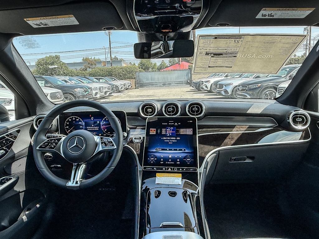 Thumbnail: 2025 Mercedes-Benz GLC - 2