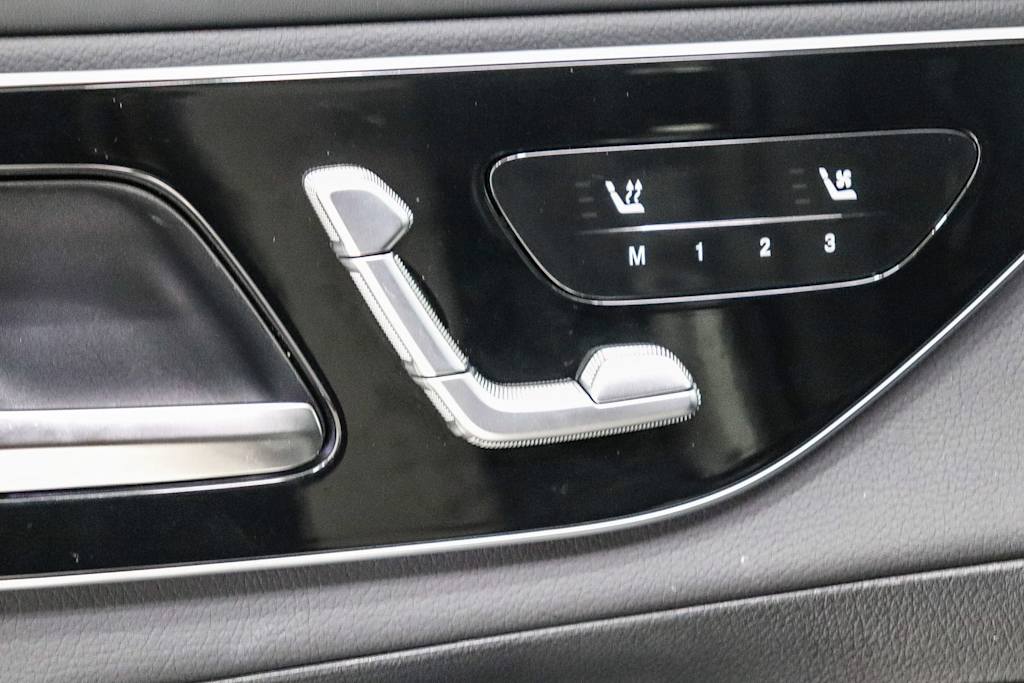 Thumbnail: 2026 Mercedes-Benz GLC - 24
