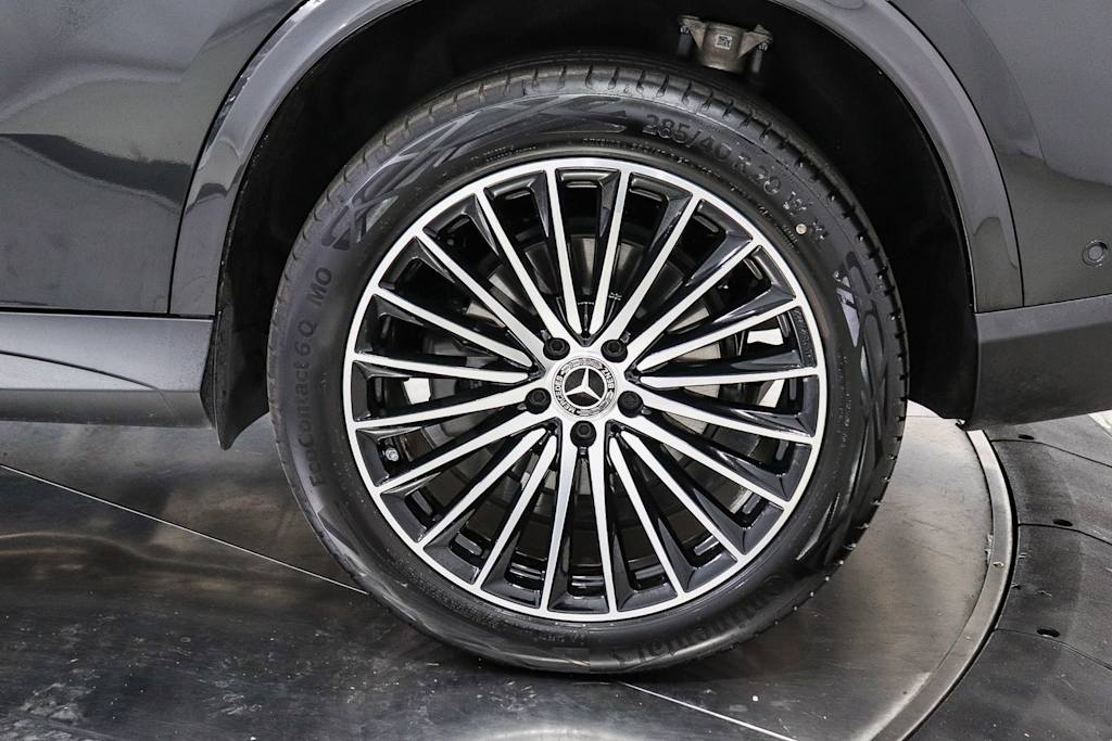 Thumbnail: 2026 Mercedes-Benz GLC - 21