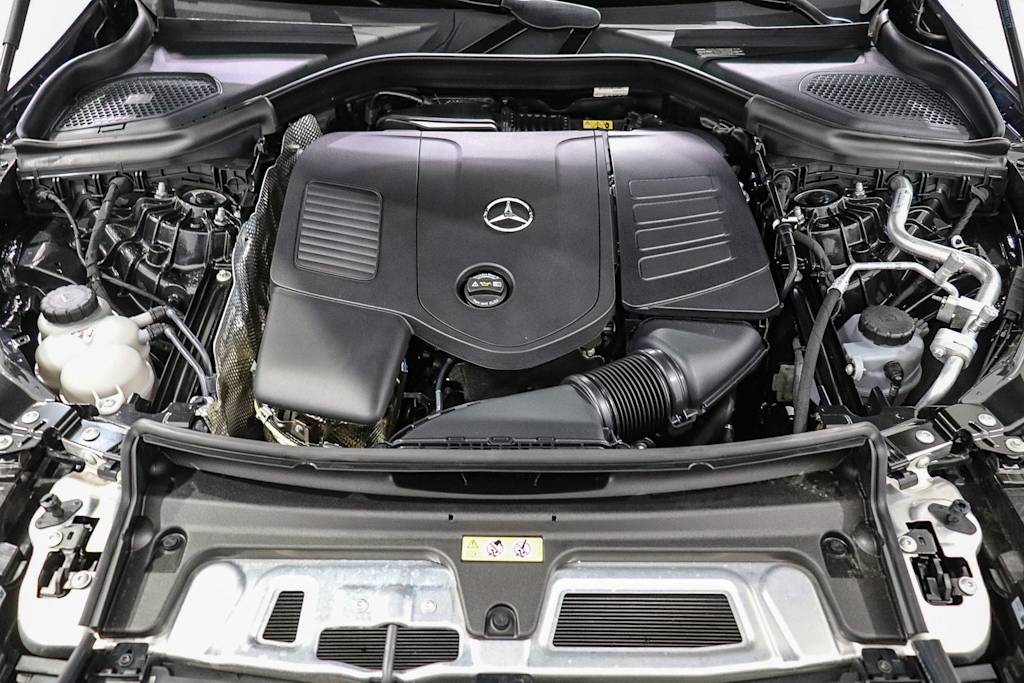 Thumbnail: 2026 Mercedes-Benz GLC - 7