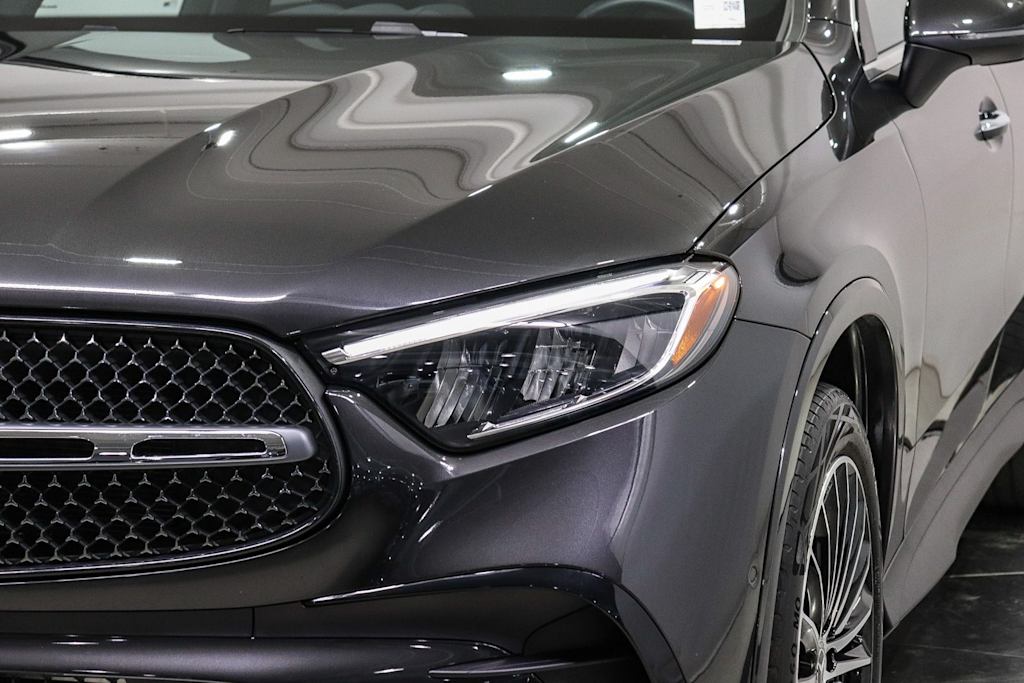 Thumbnail: 2026 Mercedes-Benz GLC - 20