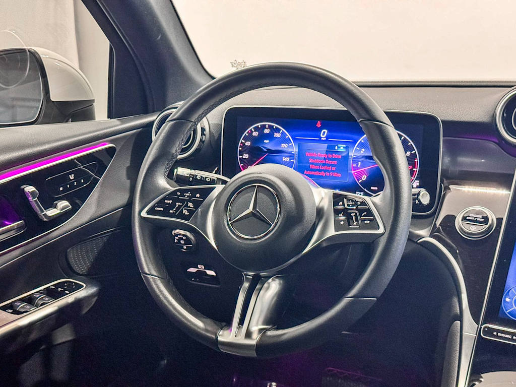 Thumbnail: 2025 Mercedes-Benz GLC - 9