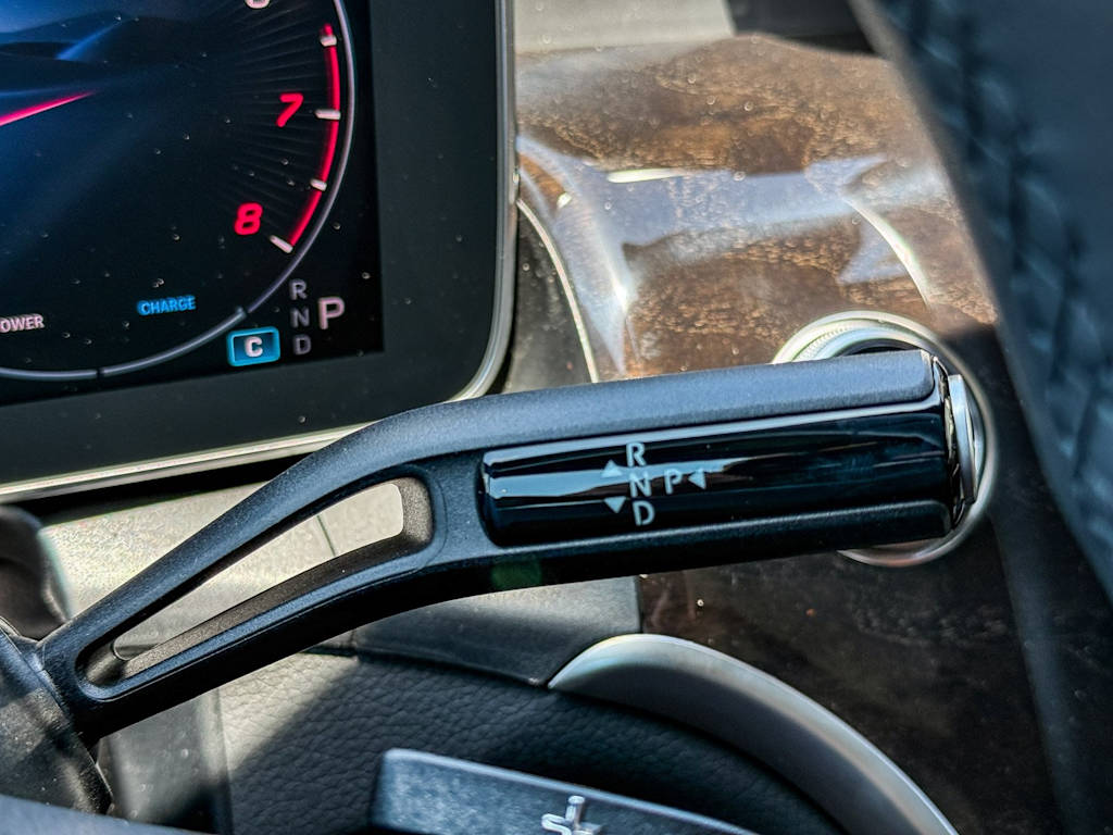 Thumbnail: 2025 Mercedes-Benz GLC - 22