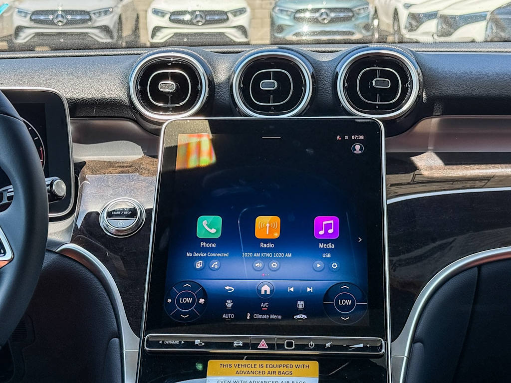 Thumbnail: 2025 Mercedes-Benz GLC - 10