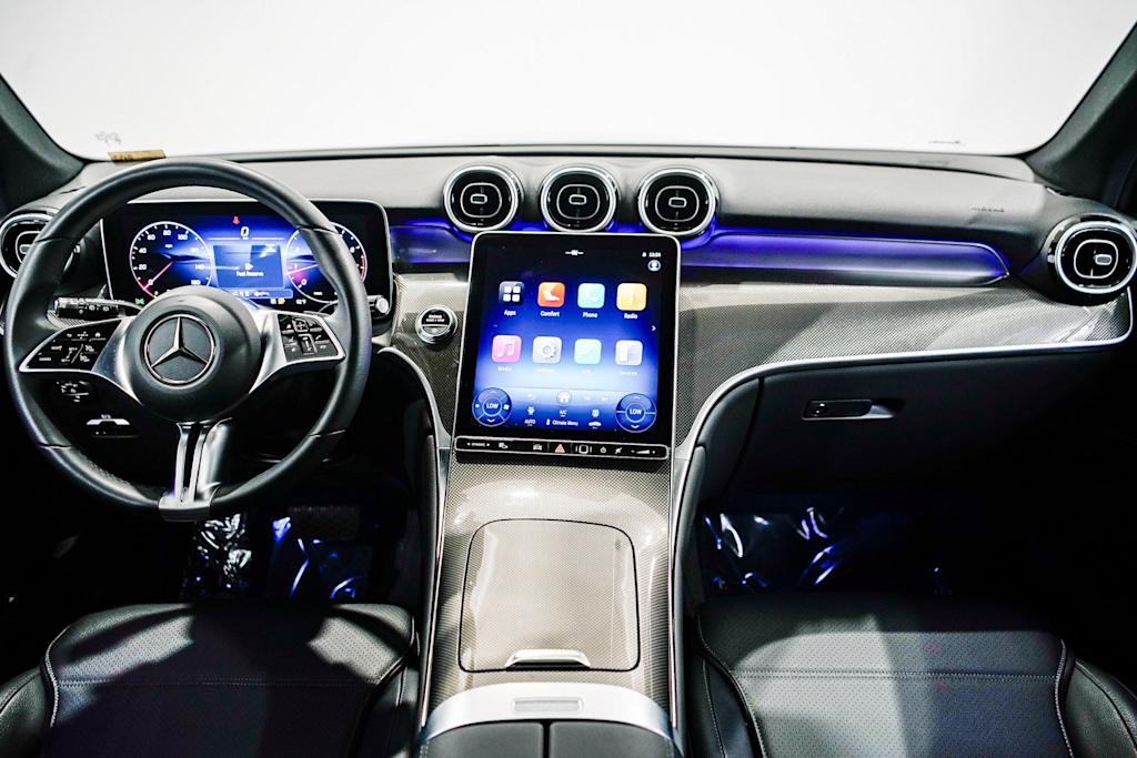 Thumbnail: 2025 Mercedes-Benz GLC - 2