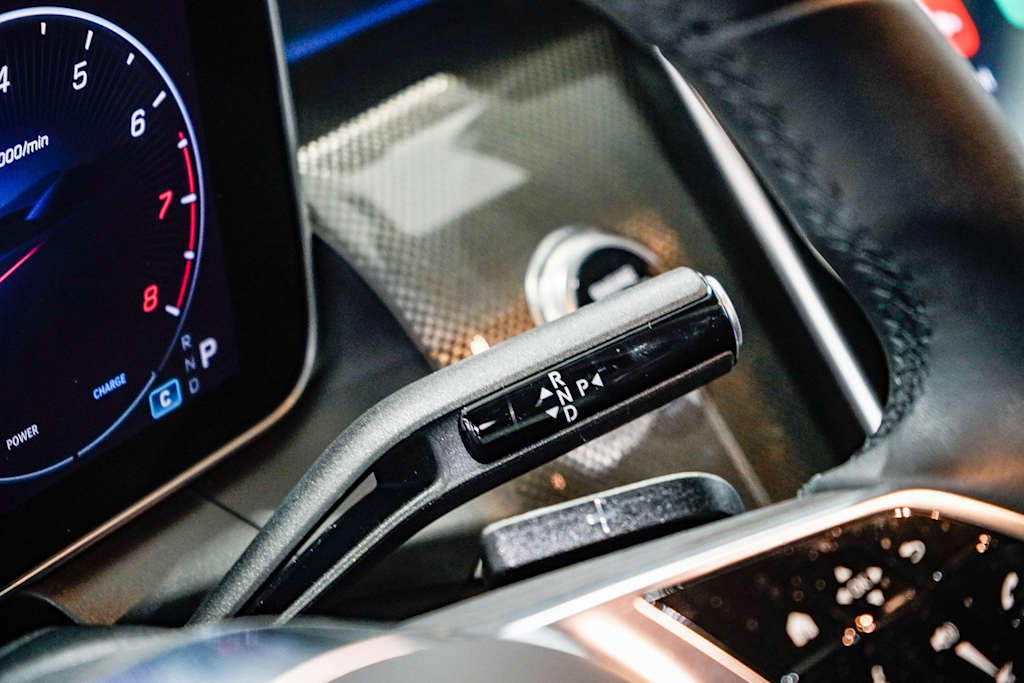 Thumbnail: 2025 Mercedes-Benz GLC - 14