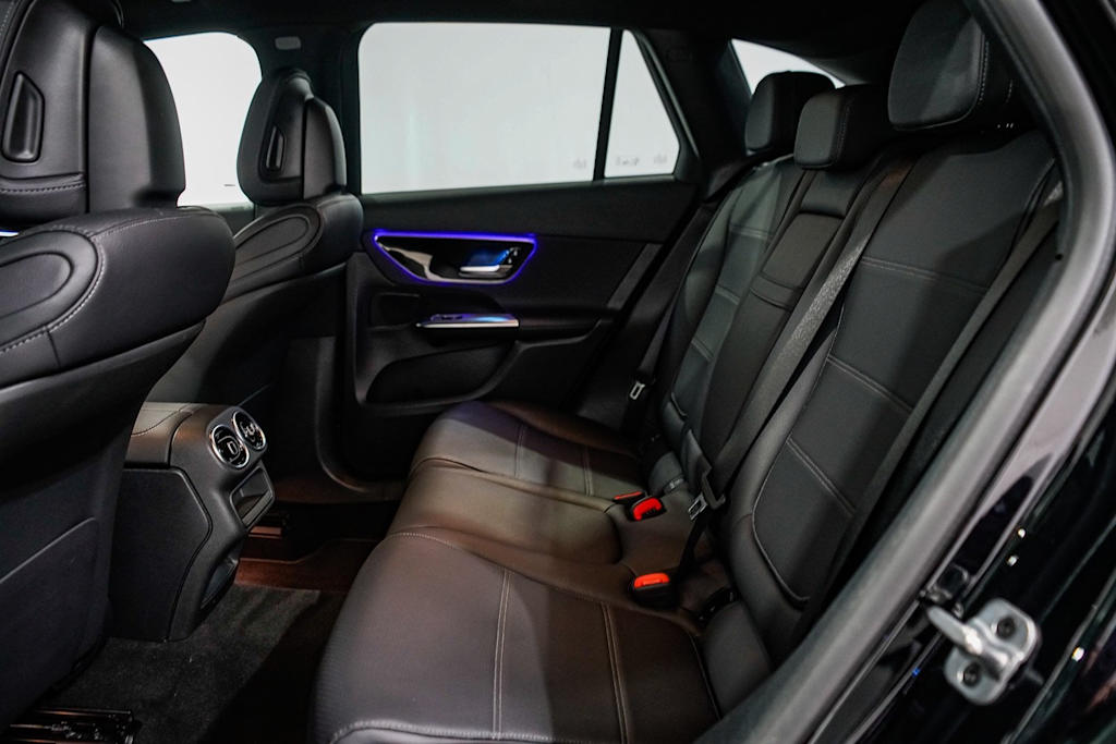 Thumbnail: 2025 Mercedes-Benz GLC - 11