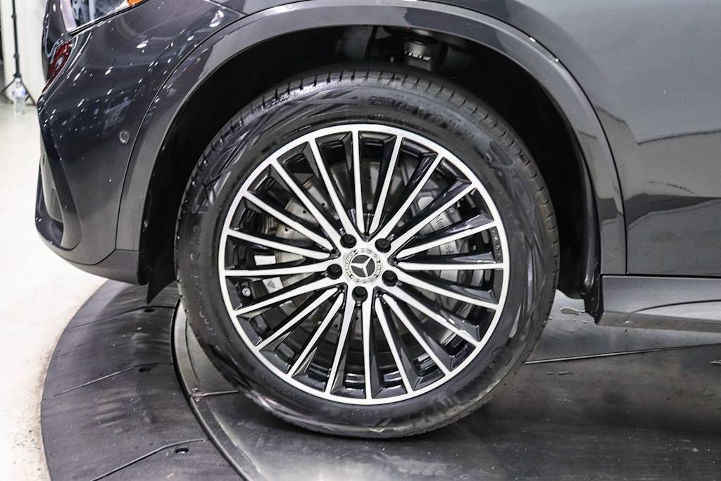 Thumbnail: 2026 Mercedes-Benz GLC - 5