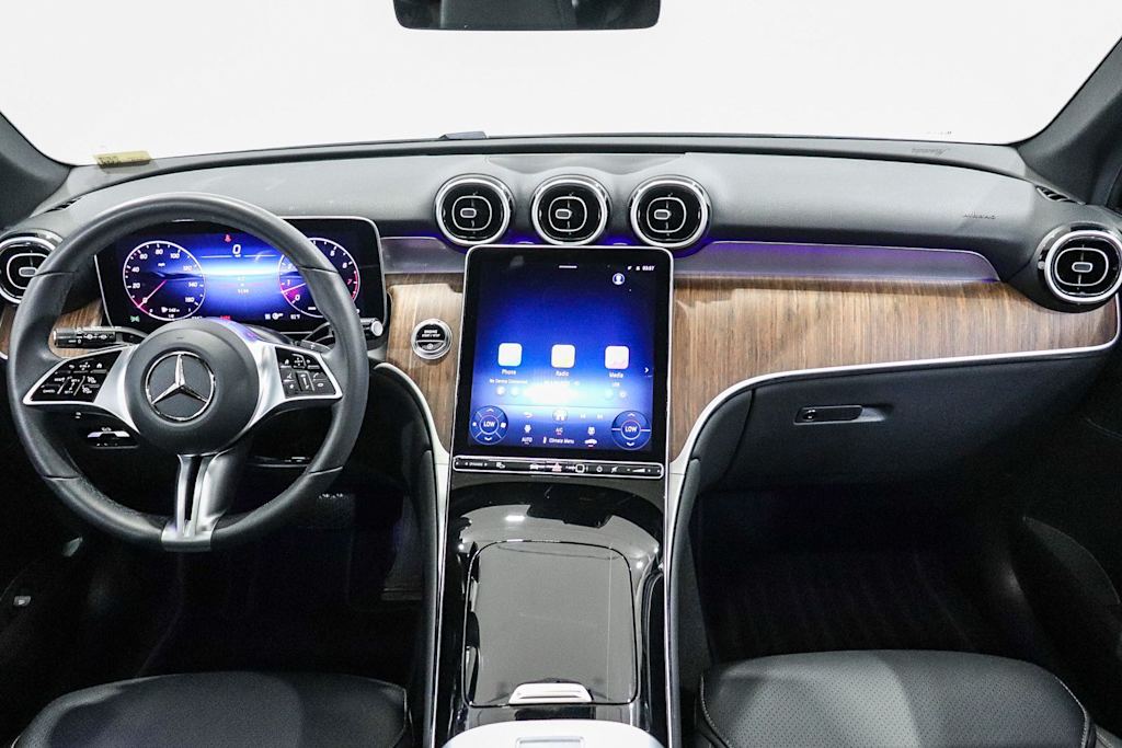 Thumbnail: 2026 Mercedes-Benz GLC - 2