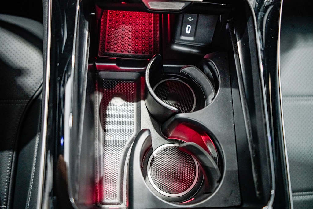 Thumbnail: 2025 Mercedes-Benz GLC - 14