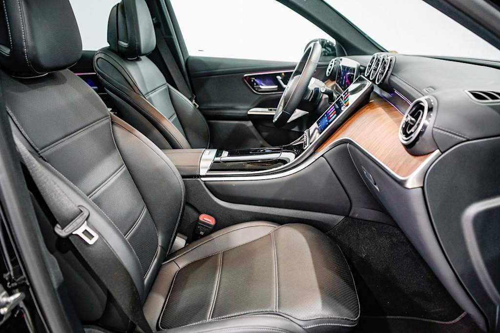 Thumbnail: 2025 Mercedes-Benz GLC - 9