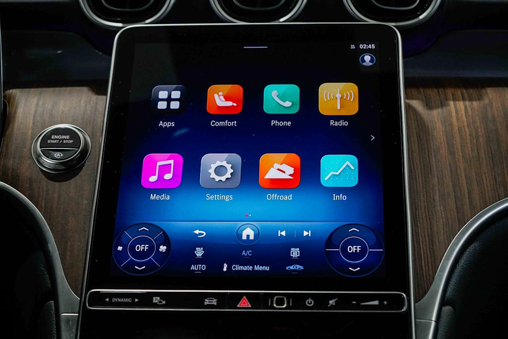 Thumbnail: 2025 Mercedes-Benz GLC - 13