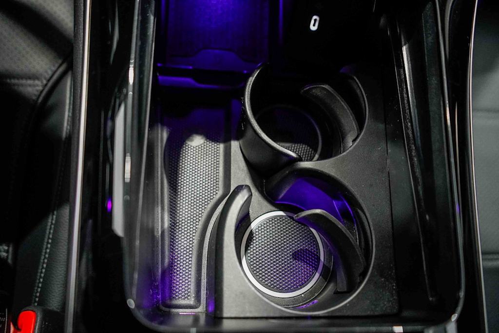 Thumbnail: 2025 Mercedes-Benz GLC - 24