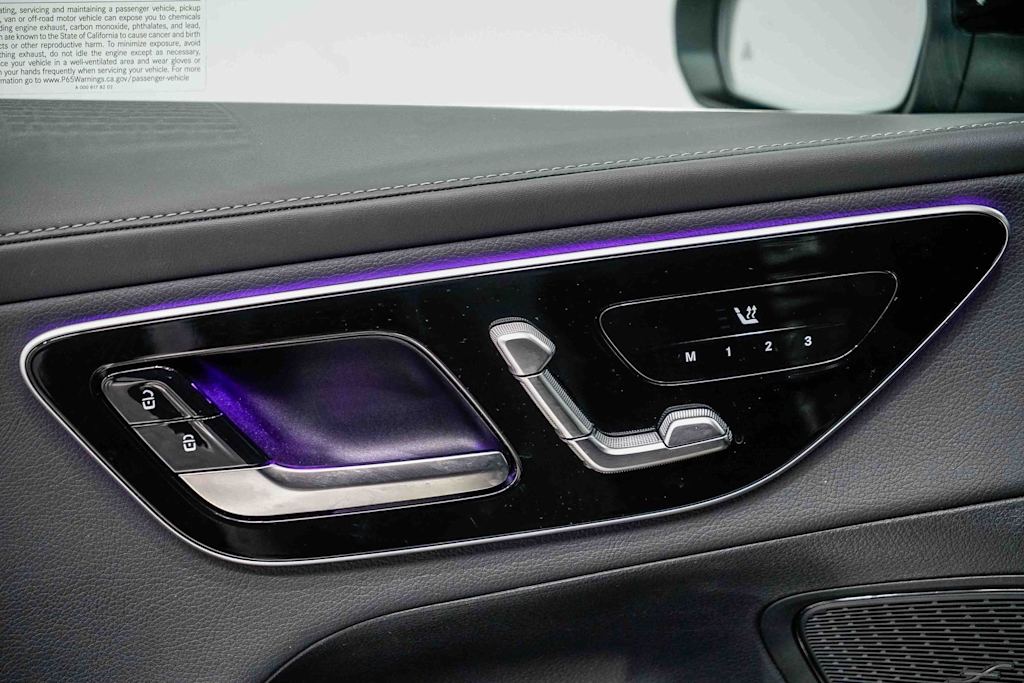 Thumbnail: 2025 Mercedes-Benz GLC - 23