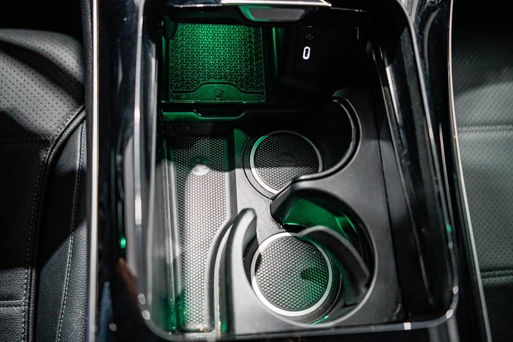 Thumbnail: 2025 Mercedes-Benz GLC - 26