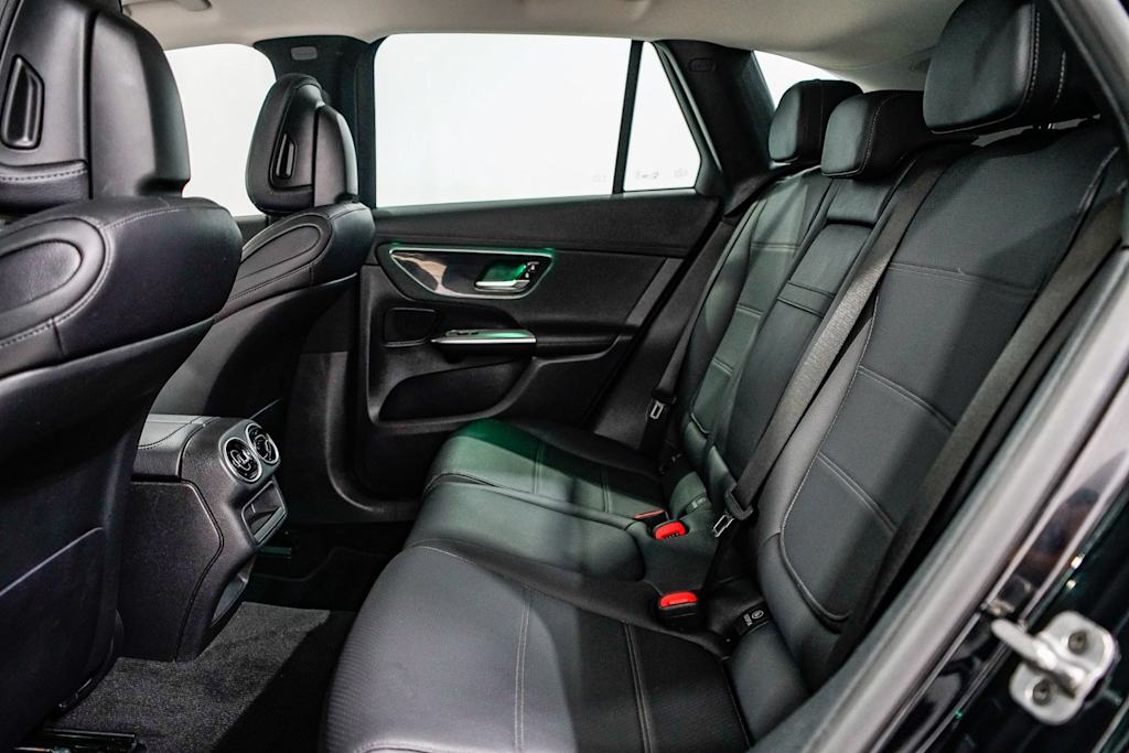 Thumbnail: 2025 Mercedes-Benz GLC - 11