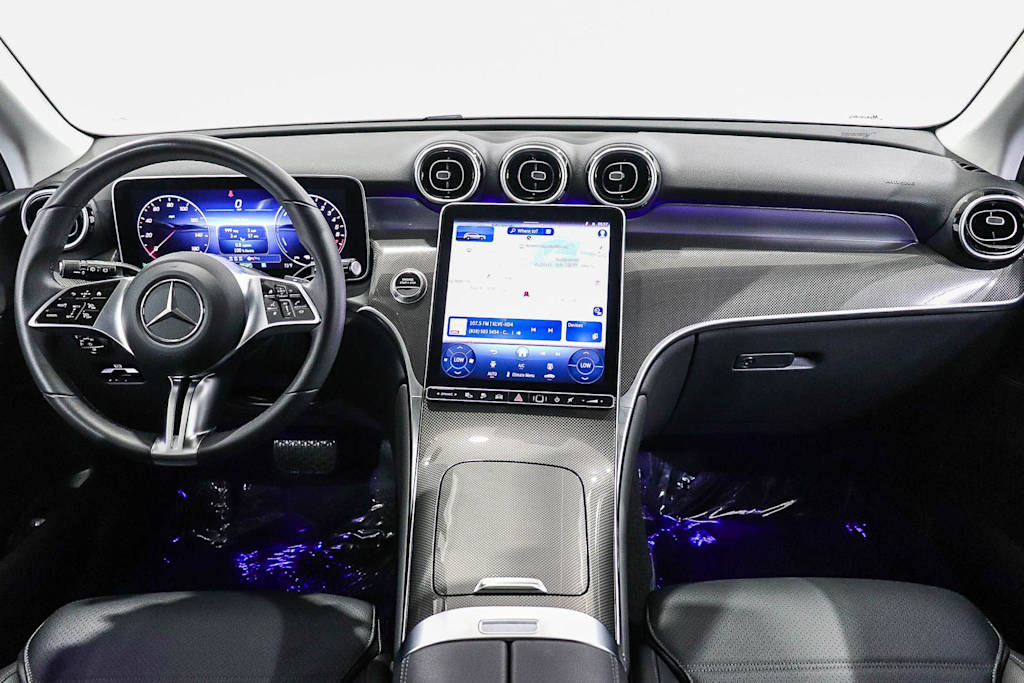 Thumbnail: 2025 Mercedes-Benz GLC - 2