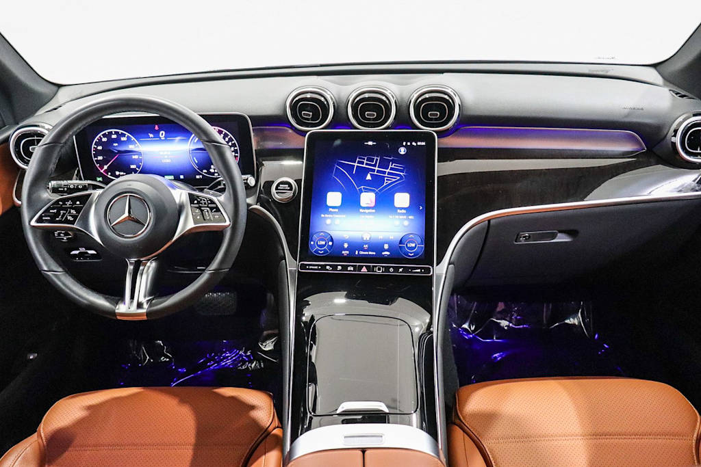 Thumbnail: 2025 Mercedes-Benz GLC - 2