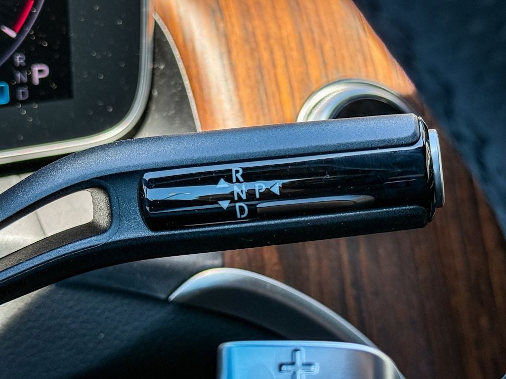 Thumbnail: 2025 Mercedes-Benz GLC - 24