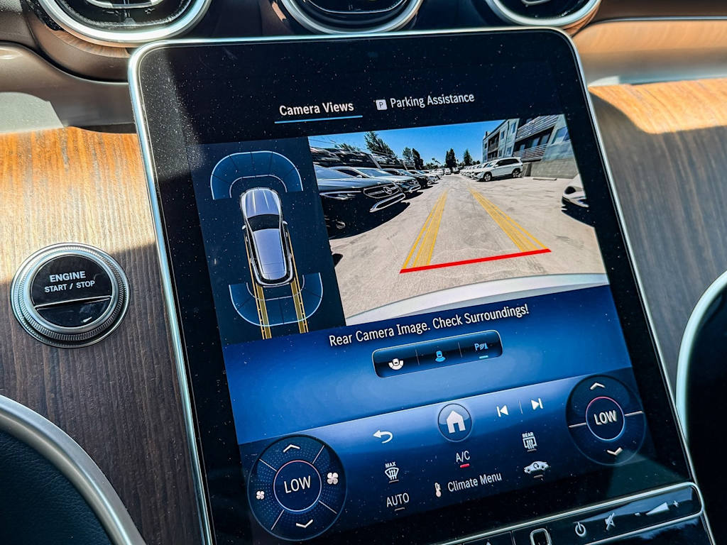 Thumbnail: 2025 Mercedes-Benz GLC - 25