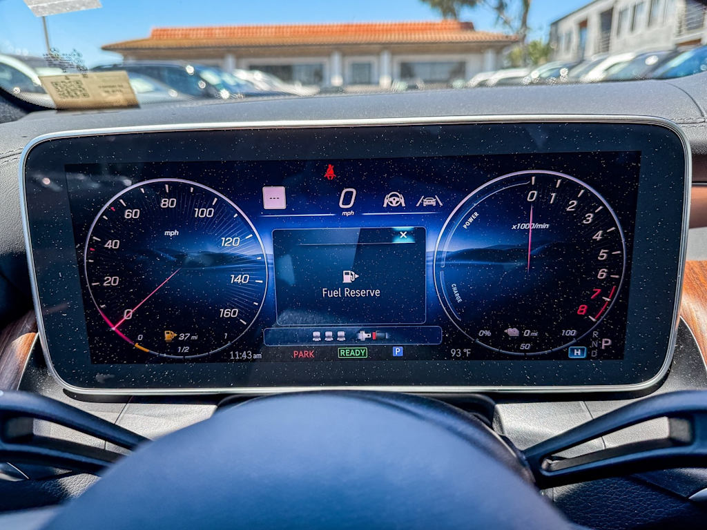 Thumbnail: 2025 Mercedes-Benz GLC - 23